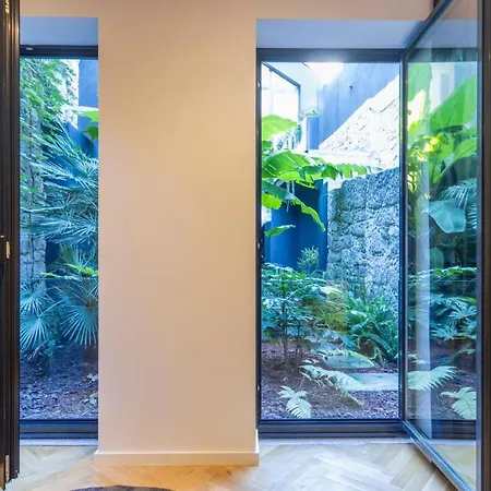 Apartment Luxury Oasis In Bonfim By Lovelystay